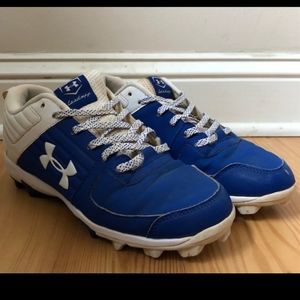 Boys Under Armor baseball cleats